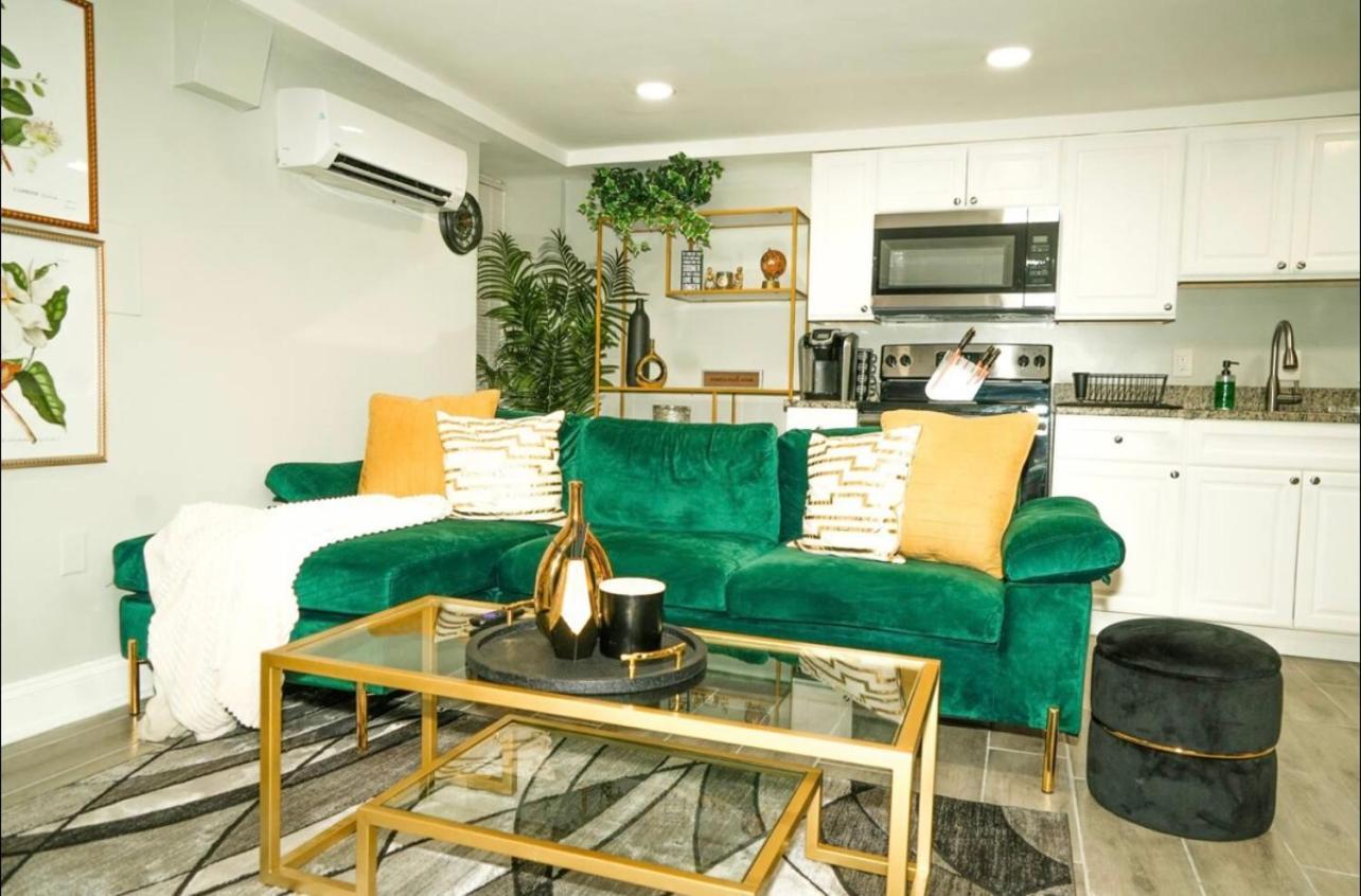 Modern 1br Unit With Free Parking Walk To Metro Aparthotel *